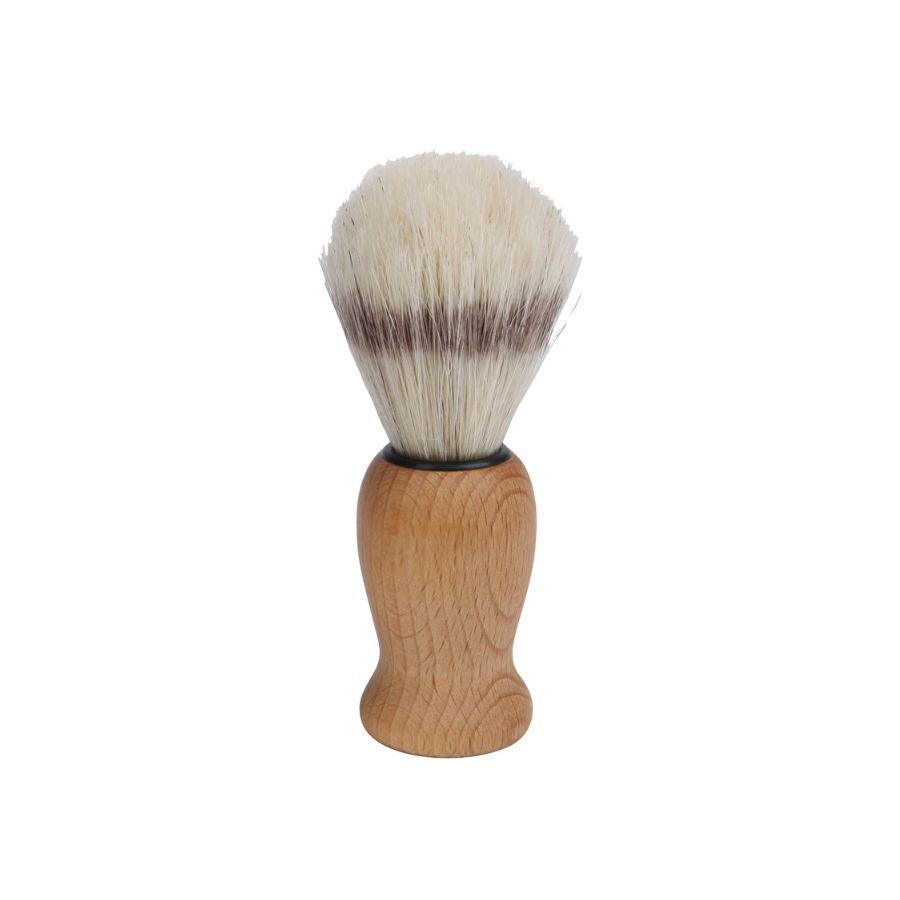 Esta brocha de afeitar es perfecta para el uso diario gracias a su tamaño de 10,5 cm y composición.