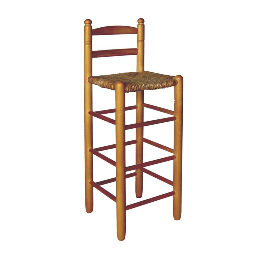 Taburete alto con respaldo, asiento de enea: es posible adquirirlo en crudo, con la madera sin tratar o barnizada en diferentes tonos.